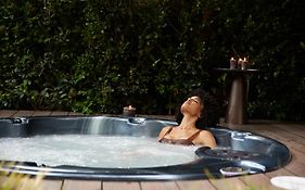 Mima Aparthotel Boutique & Spa